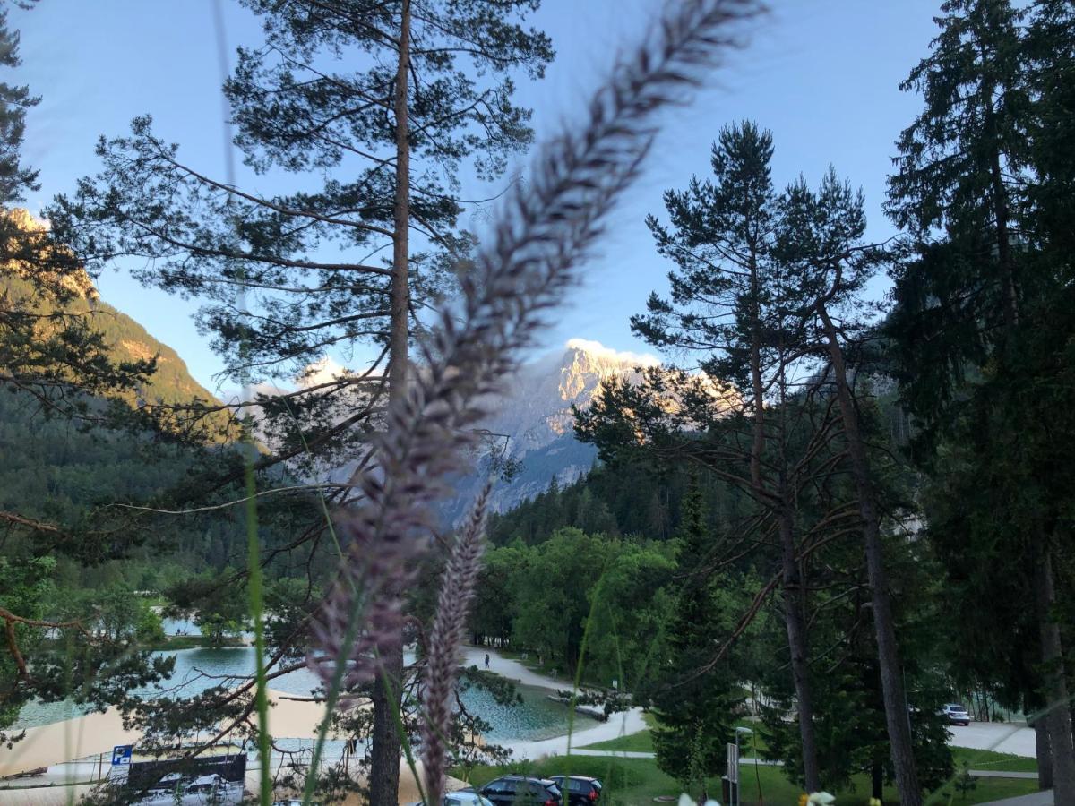 Garni Hotel Vila Triglav Kranjska Gora Exteriör bild